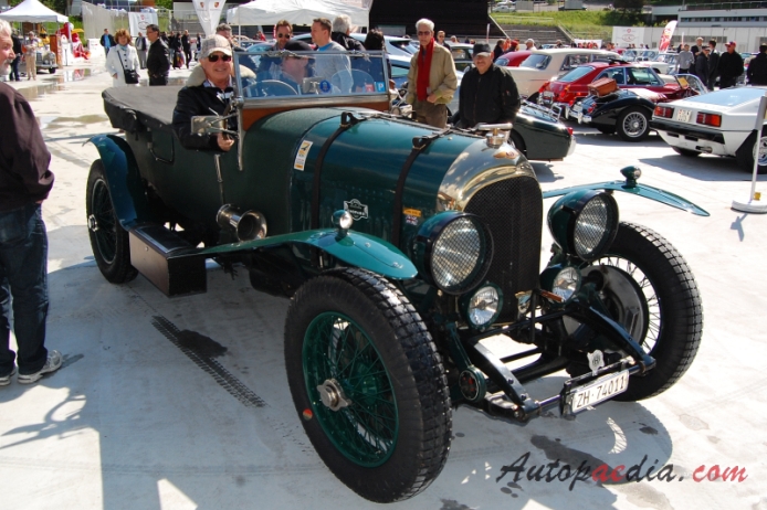 Bentley 3 Litre 1921-1929 (1926 Open Tourer), prawy przód