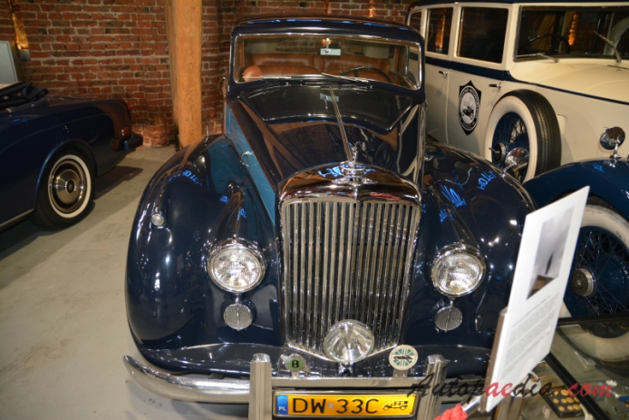 Bentley Mark VI 1946-1952 (1950 Park Ward Coupé 2d), front view