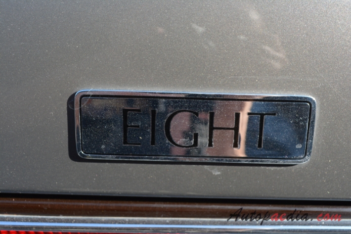 Bentley Eight 1984-1992 (1985 sedan 4d), rear emblem  