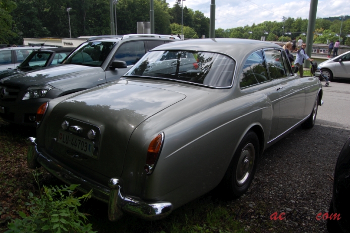 Bentley S Series 1955-1965 (1961 Bentley S2 Continental Coupé 2d), prawy tył