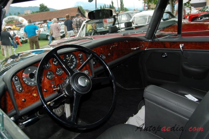 Bentley S Series 1955-1965 (1962-1965 S3 Continental Mulliner Park Ward Coupé 2d), wnętrze