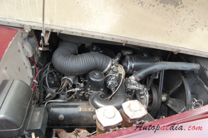 Bentley S Series 1955-1965 (1962-1965 S3 saloon 4d), engine  