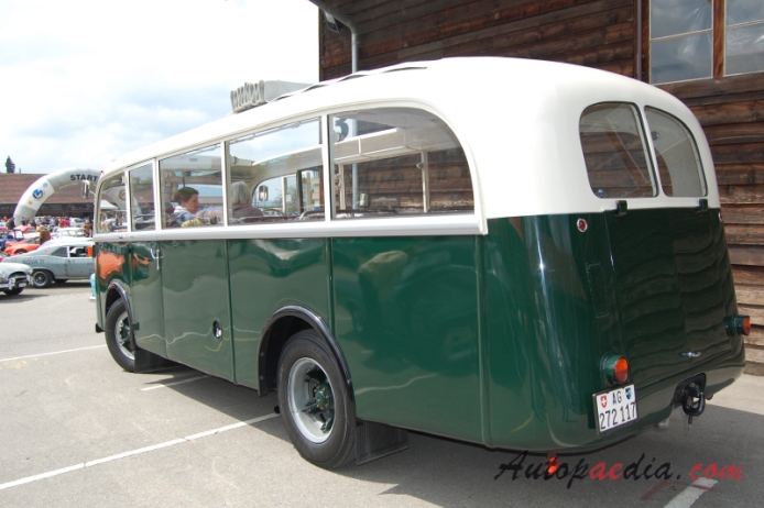 Berna autobus Type U 1939-1965 (1948 Berna 1UP 138 R1-H Frontlenker Carroseriewerke Bern Ramzeier & Jenzer), lewy tył