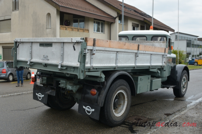 Berna type U 1939-1965 (1959 Berna 5UL O. Wehrli Transporte Thayngen 4x2 dump truck), right rear view