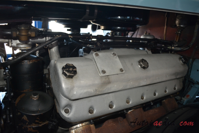 Berna type U 1939-1965 (1960 Berna 5U Werner Gehrig Rudolfstetten dump truck), engine  