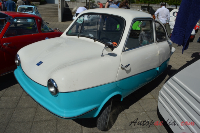 Attica 200 1962-1971 (200ccm microcar), left front view