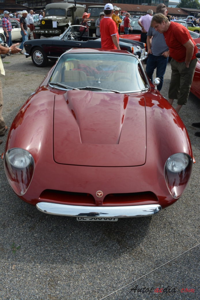 Bizzarrini Europa 1966-1969 (1969 GT Europa 1900 Coupé 2d), front view