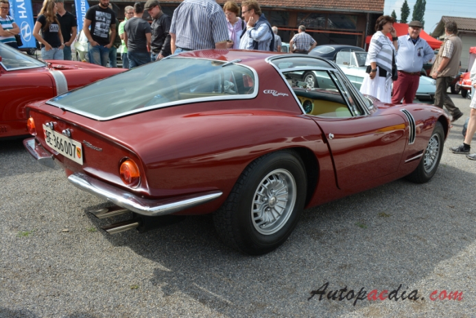 Bizzarrini Europa 1966-1969 (1969 GT Europa 1900 Coupé 2d), right rear view