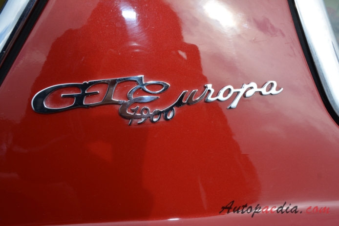 Bizzarrini Europa 1966-1969 (1969 GT Europa 1900 Coupé 2d), emblemat bok 