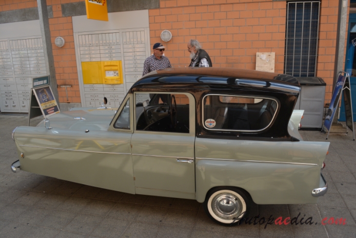 Bond Minicar 1949-1966 (1961-1966 Minicar F saloon three wheeler), lewy bok