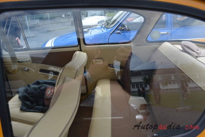 Borgward Arabella 1959-1963 (1961 de Luxe sedan 2d), interior