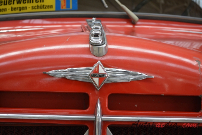 Borgward B 522 A/O 1957-1961 (1961 4x4 Ziegler wóz strażacki), emblemat przód 