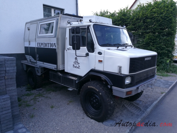 Bremach TGR 35 1991-2006 (1991 Bremach BR 3.5 Turbo 4x4 Expedition vehicle), right front view