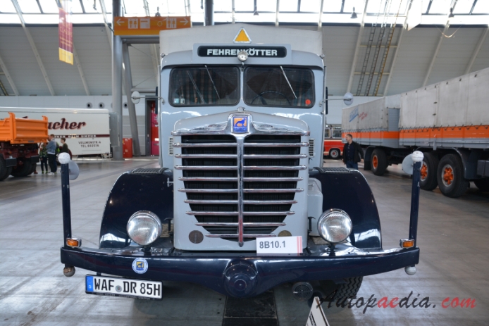 Büssing 8000 1950-1956 (1953 Spedition Federkötter flatbed truck), front view