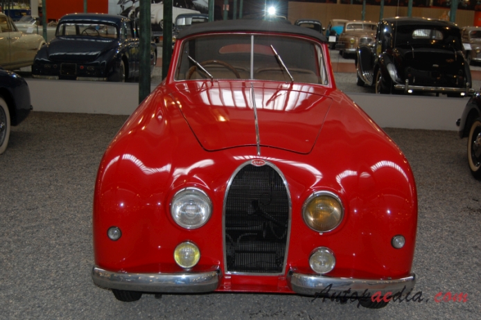 Bugatti typ 101 1951-1956 (1951 cabriolet 2d), przód