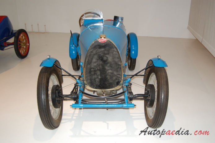 Bugatti typ 13 Brescia 1919-1926 (1921 biplace course), przód
