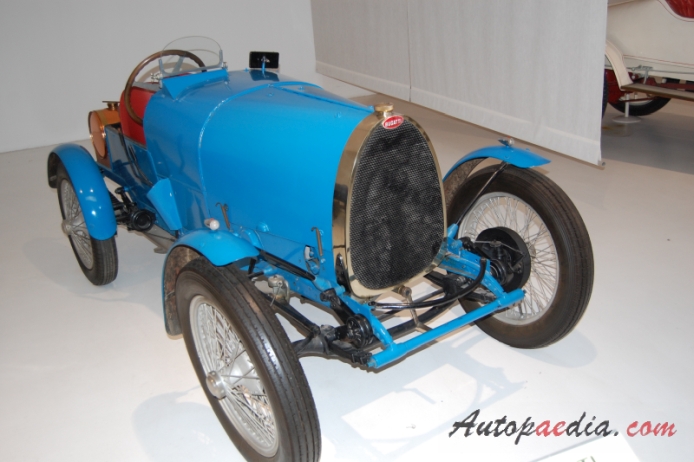 Bugatti type 13 Brescia 1919-1926 (1921 biplace course), right front view
