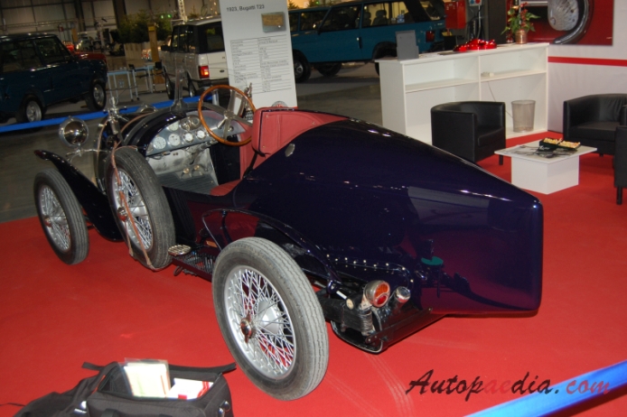 Bugatti typ 23 Brescia Tourer 1920-1926 (1923 Lavocat&Marsaud Sport Decale), lewy tył
