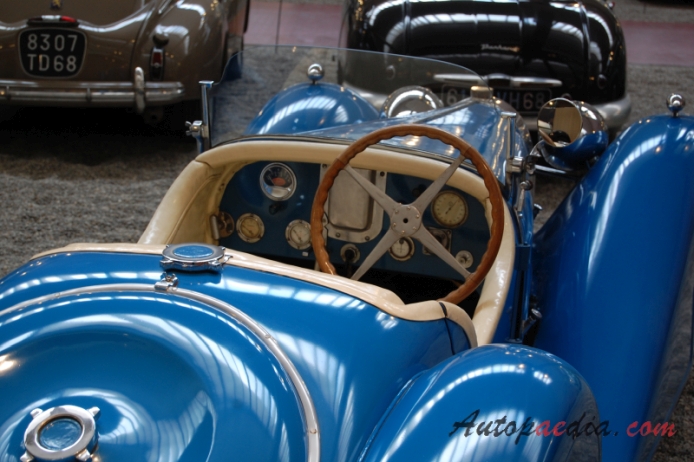 Bugatti typ 35 1924-1931 (1927 Biplace Sport 35B), wnętrze