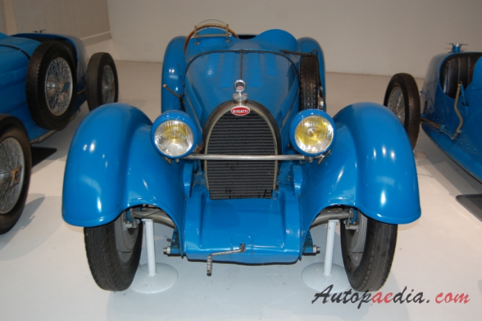 Bugatti typ 35 1924-1931 (1928 Biplace Course 35A), przód