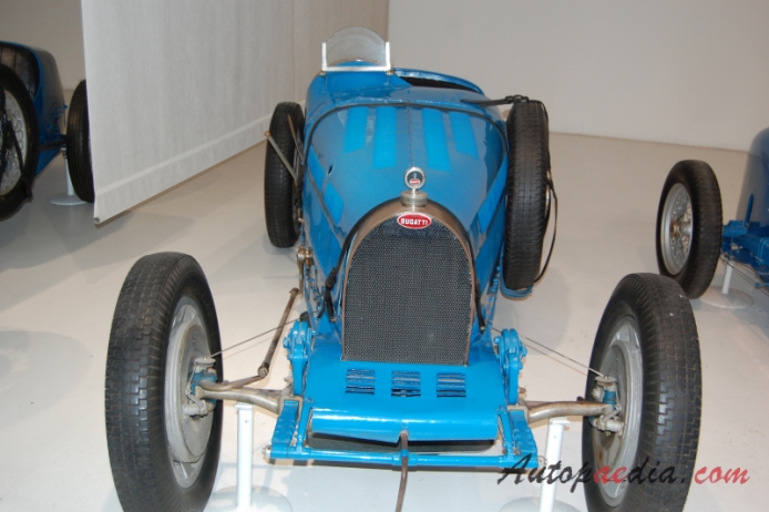 Bugatti typ 35 1924-1931 (1929 Biplace Course 35), przód