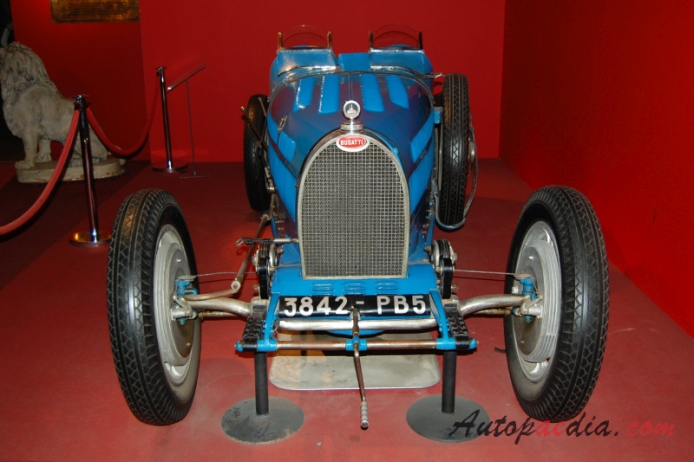 Bugatti typ 35 1924-1931 (1929 Biplace Course 35B), przód