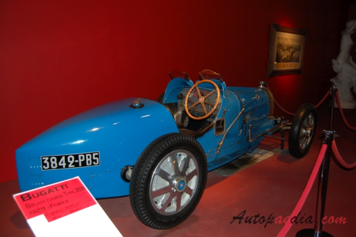Bugatti type 35 1924-1931 (1929 Biplace Course 35B), right rear view