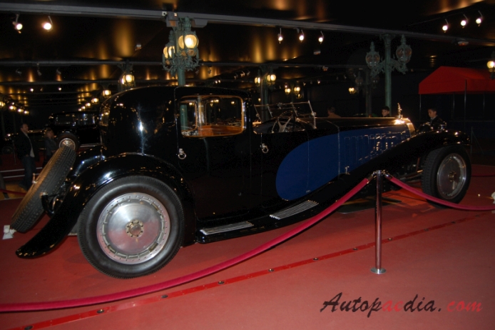Bugatti typ 41 Royale 1926-1933 (1929 Coupé Napoleon 4d), prawy bok