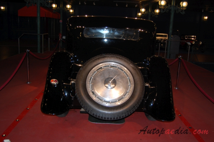 Bugatti typ 41 Royale 1926-1933 (1929 Coupé Napoleon 4d), tył