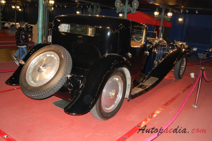Bugatti typ 41 Royale 1926-1933 (1929 Coupé Napoleon 4d), prawy tył