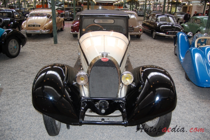 Bugatti typ 43 1927-1931 (1927 cabriolet 2d), przód