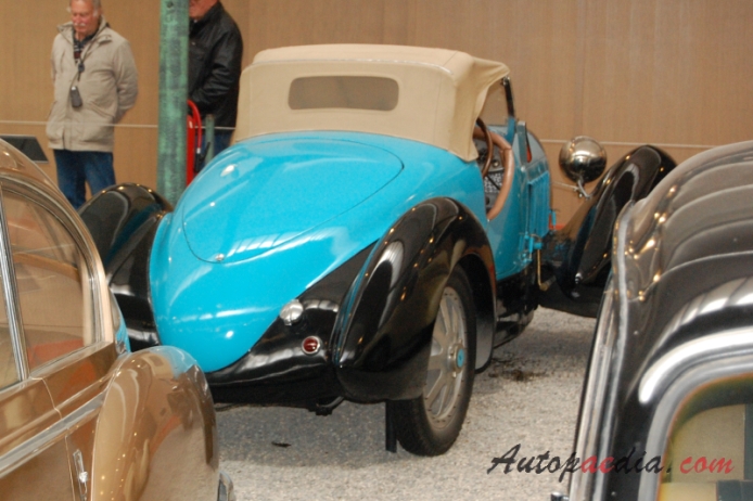 Bugatti typ 43 1927-1931 (1929 Torpedo Grand Sport 2d), prawy tył