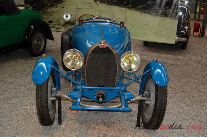 Bugatti typ 43 1927-1931 (1930 Torpedo Grand Sport 2d), przód