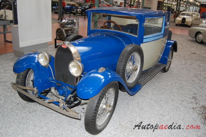 Bugatti typ 44 1927-1930 (1927 Coupé 2d), lewy przód