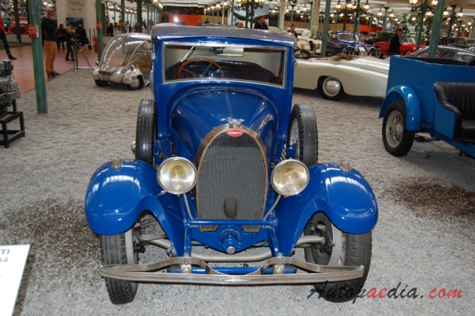 Bugatti typ 44 1927-1930 (1927 Coupé 2d), przód