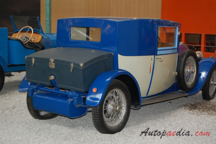 Bugatti type 44 1927-1930 (1927 Coupé 2d), right rear view