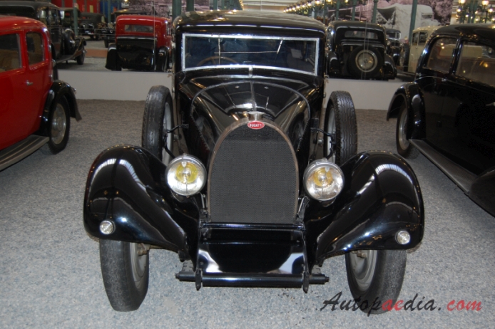 Bugatti type 46 1929-1933 (1930 limousine 4d), front view