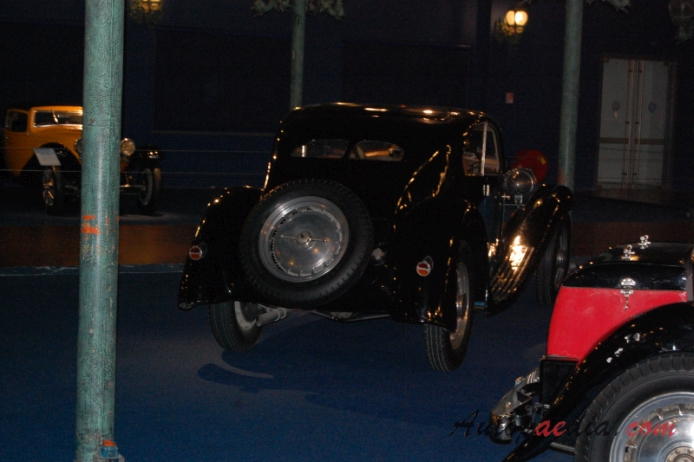 Bugatti typ 46 1929-1933 (1933 Jean autokar 2d), prawy tył