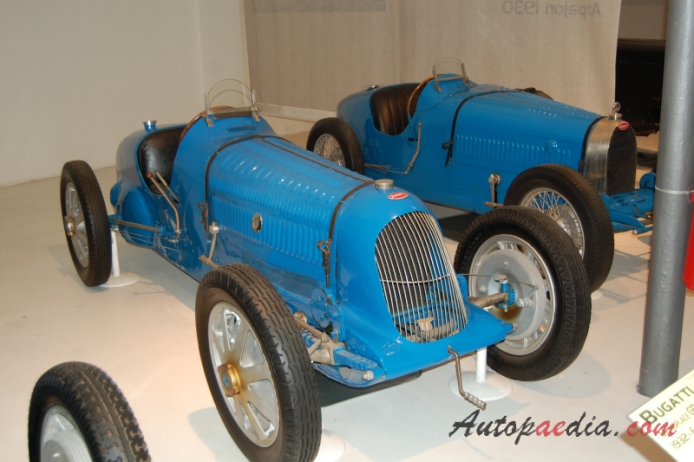 Bugatti typ 51 1931-1934 (1932 51A Monoplace GP), prawy przód