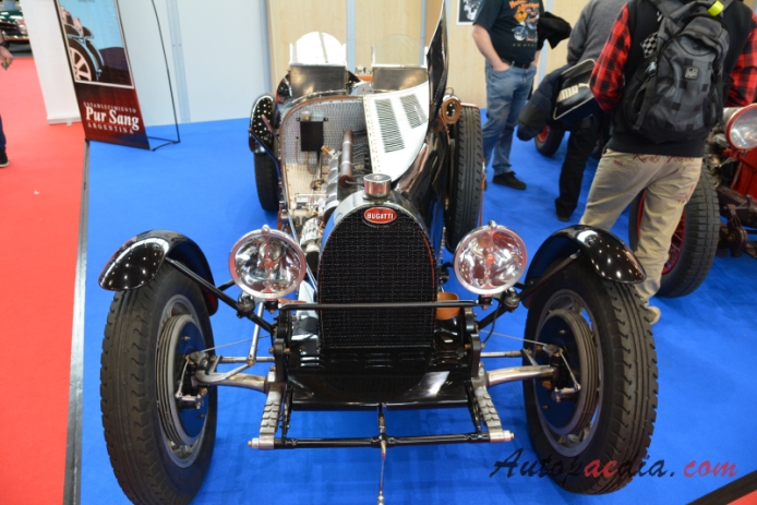 Bugatti typ 51 Pur Sang replika 1931-1934 (roadster), przód