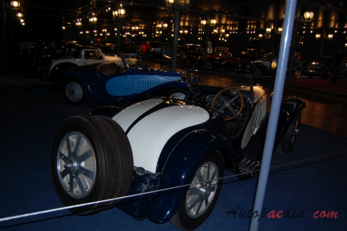 Bugatti typ 55 1931-1935 (1932 roadster), prawy tył
