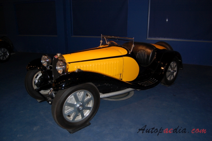 Bugatti typ 55 1931-1935 (1934 roadster), lewy przód