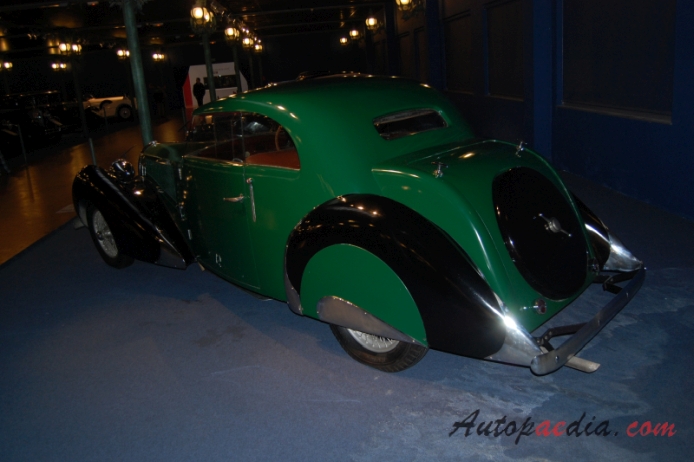 Bugatti type 57 1934-1940 (1936 Vutotal Saloon 2d),  left rear view