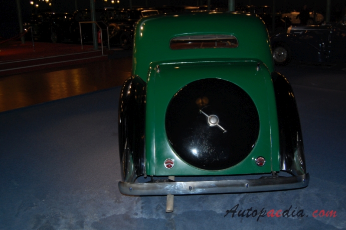 Bugatti type 57 1934-1940 (1936 Vutotal Saloon 2d), rear view