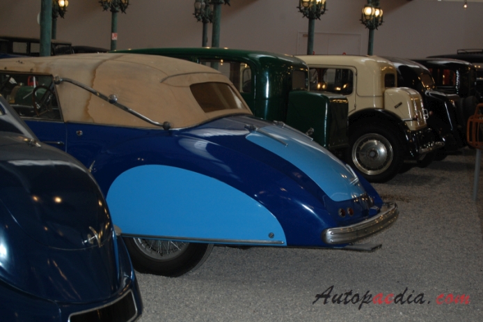 Bugatti typ 57 1934-1940 (1936 cabriolet 2d), tył