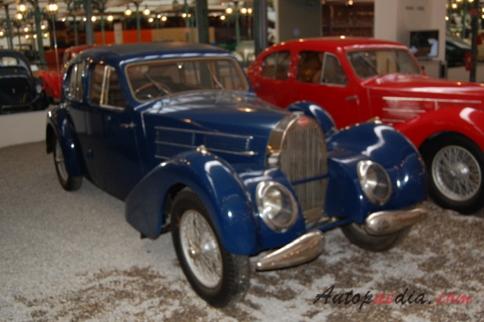 Bugatti type 57 1934-1940 (1938 57C Berline 4d), right front view