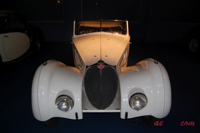 Bugatti type 57 1934-1940 (1938 57SC cabriolet 2d), front view