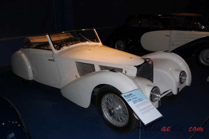 Bugatti typ 57 1934-1940 (1938 57SC cabriolet 2d), prawy przód