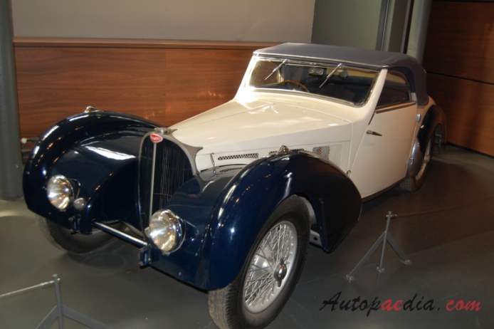 Bugatti type 57 1934-1940 (Atalante cabriolet 2d), left front view