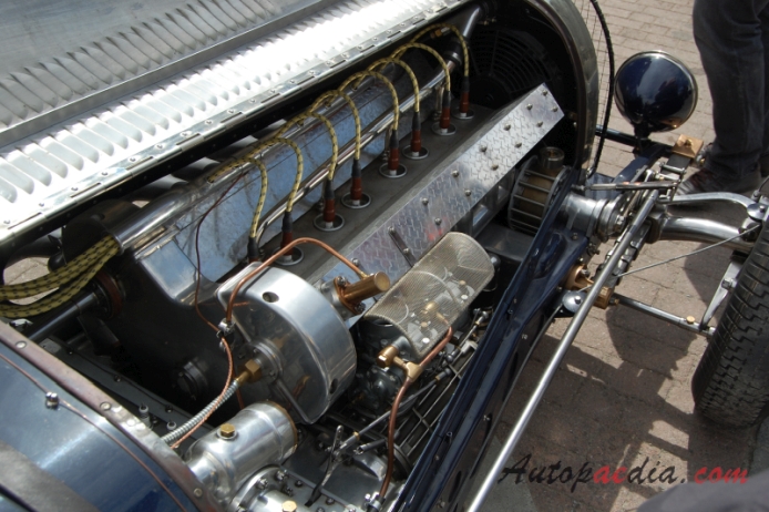 Bugatti typ 59 1933-1935 (1934), silnik 